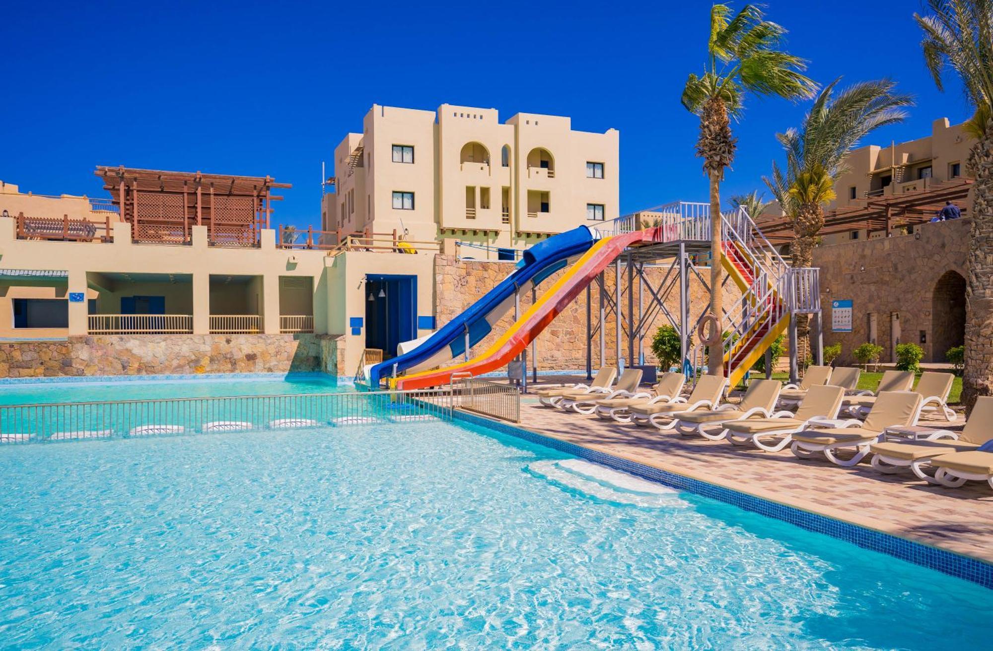 Marina Lodge At Port Ghalib Extérieur photo
