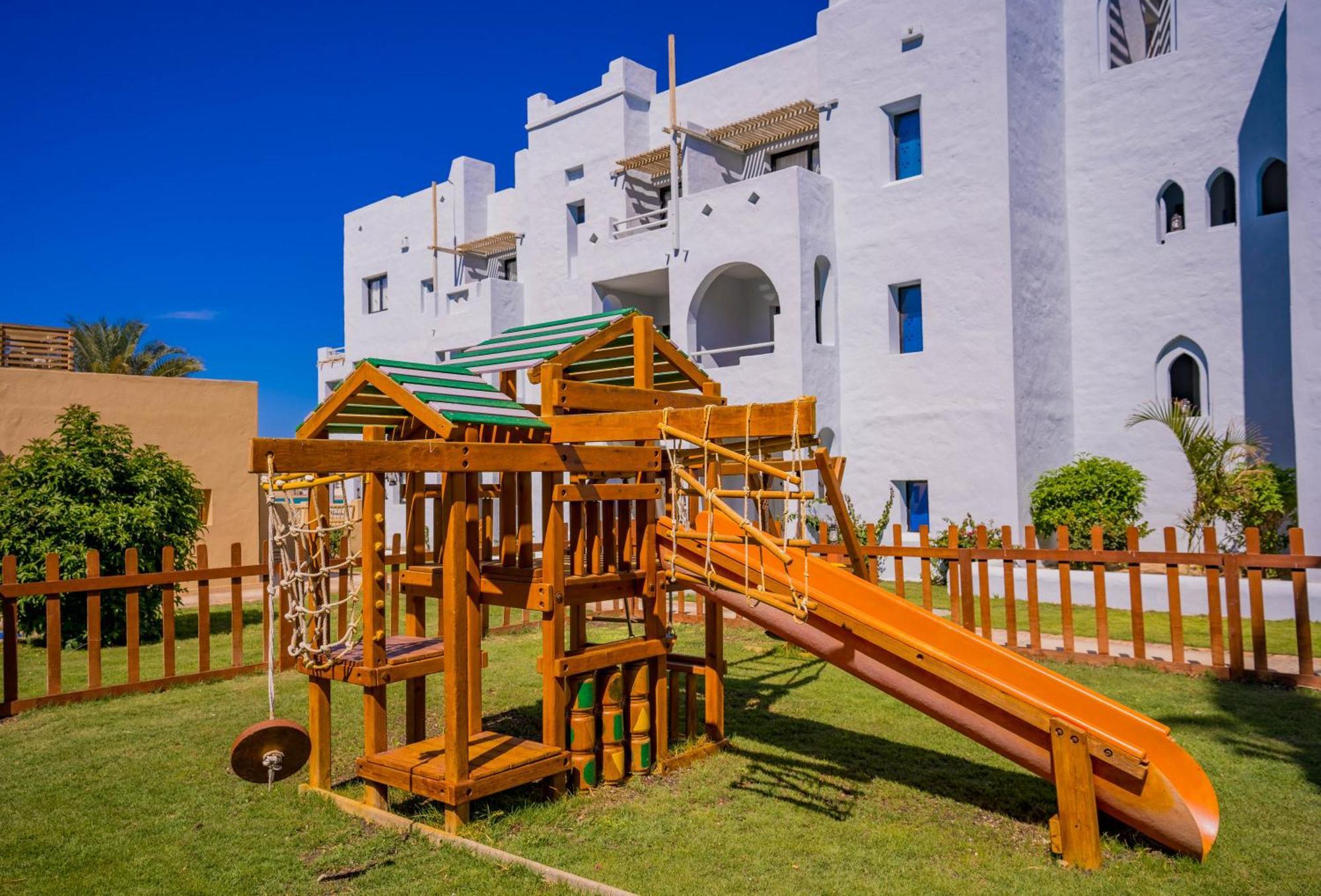 Marina Lodge At Port Ghalib Extérieur photo