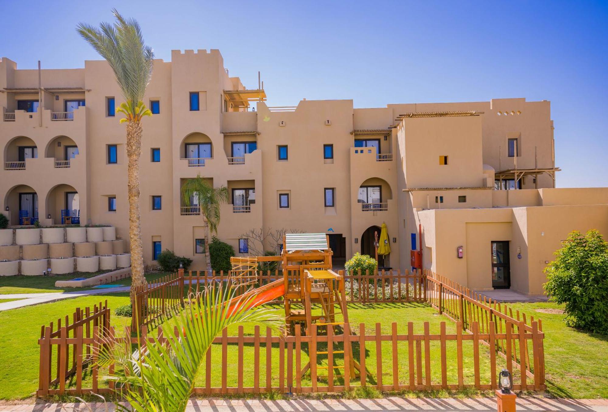 Marina Lodge At Port Ghalib Extérieur photo